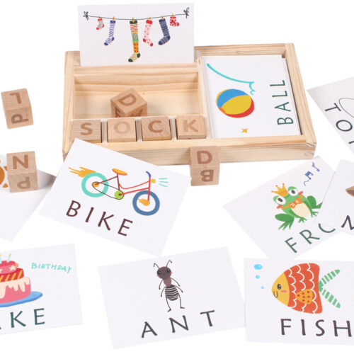Joc spelling words Montessori