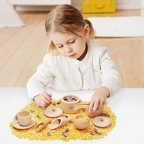 Set jucarii senzoriale vase si lingura lemn Montessori/Waldorf